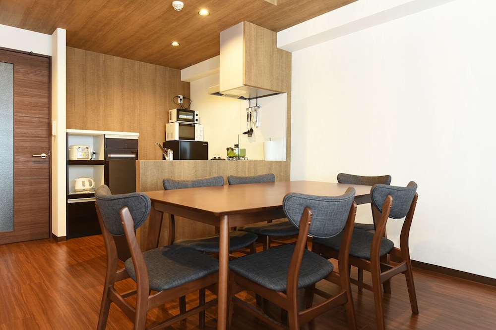 Family Room - Photo 7