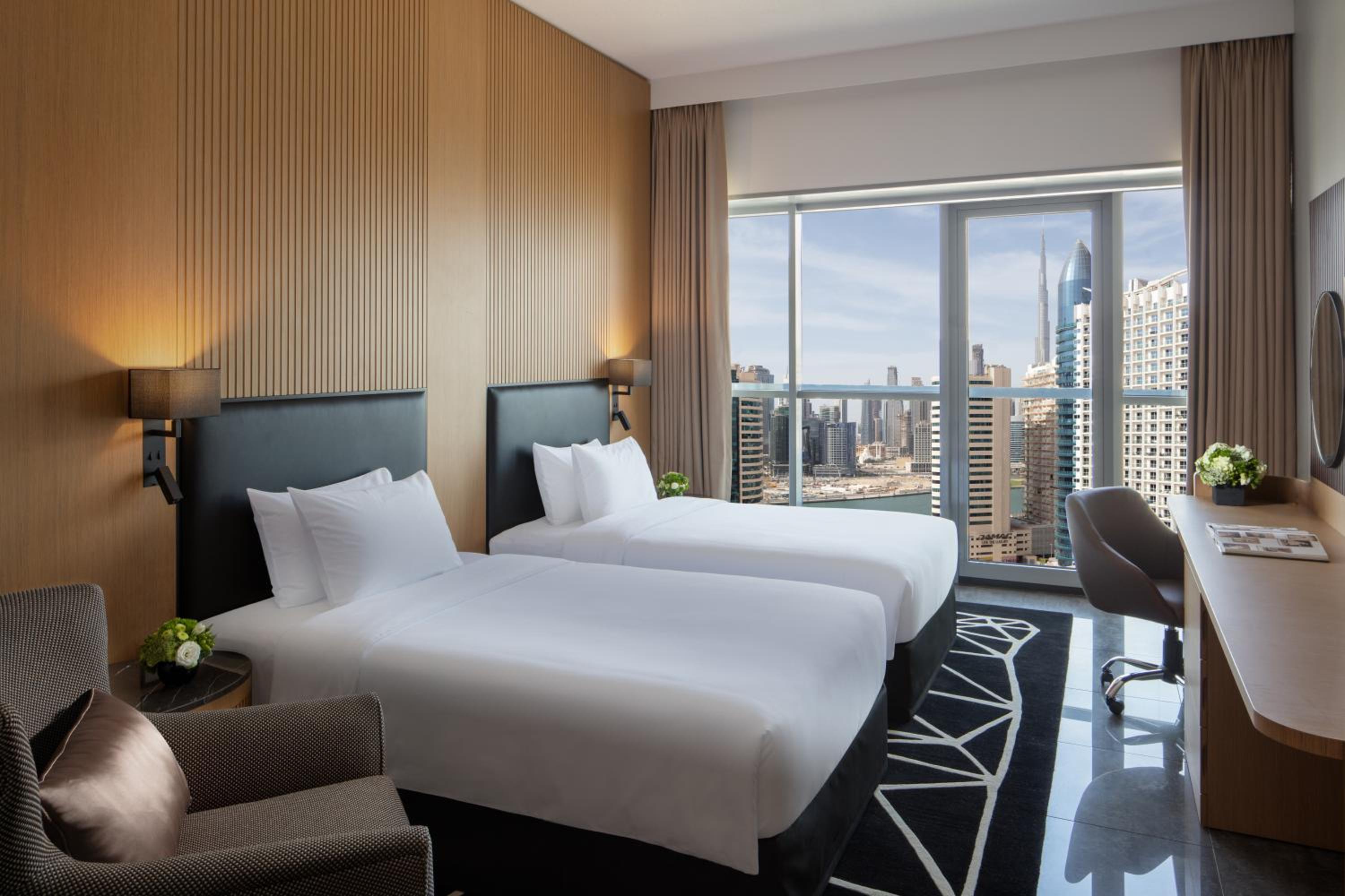 36 Hours Staycation Package – Deluxe Room including Complimentary access to Soluna Beach Club with transfers, 25% off F&B, 50% off Laundry, AED 100 Spa credit, Early check-in at 6 AM & Late check-out at 6 PM