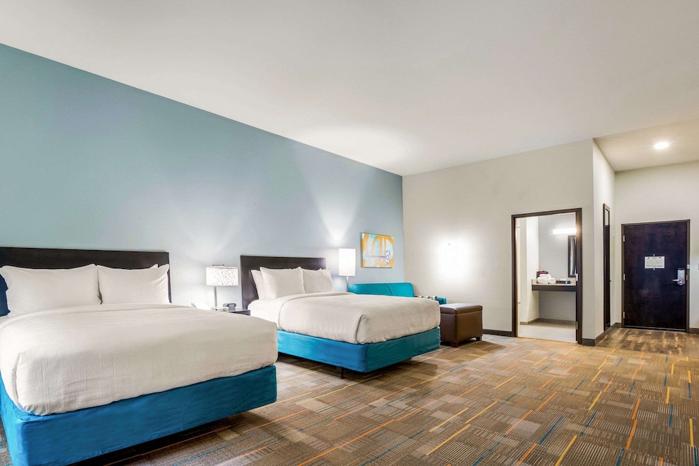 Suite, Multiple Beds, Accessible, Non Smoking