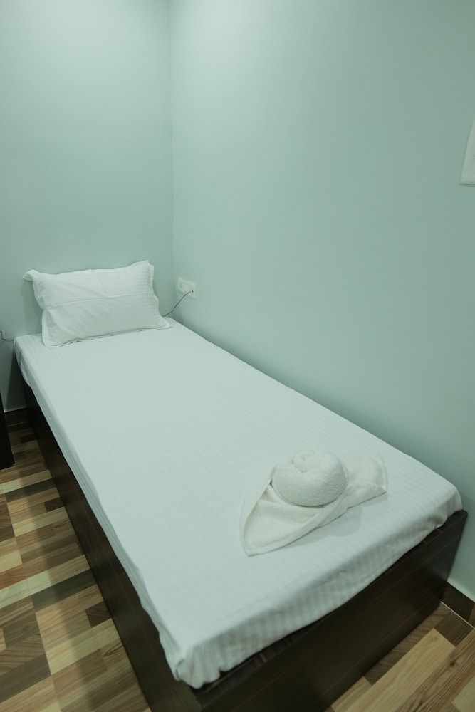 Basic Double or Twin Room