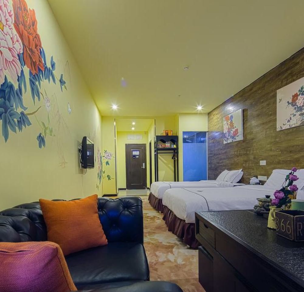 Deluxe Twin Room ( Mainland Chinese Citizen Only)