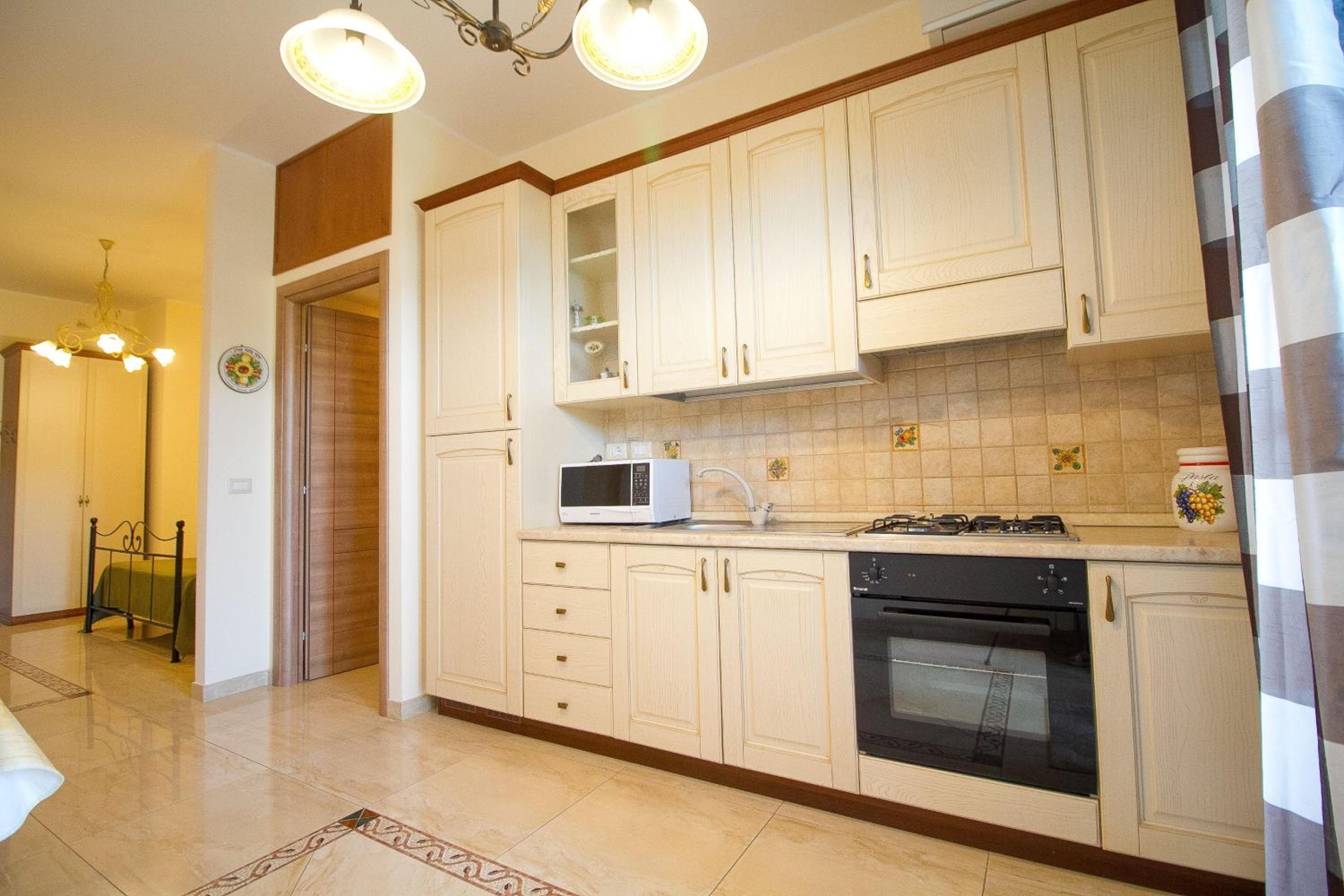 Apartment photo 3
