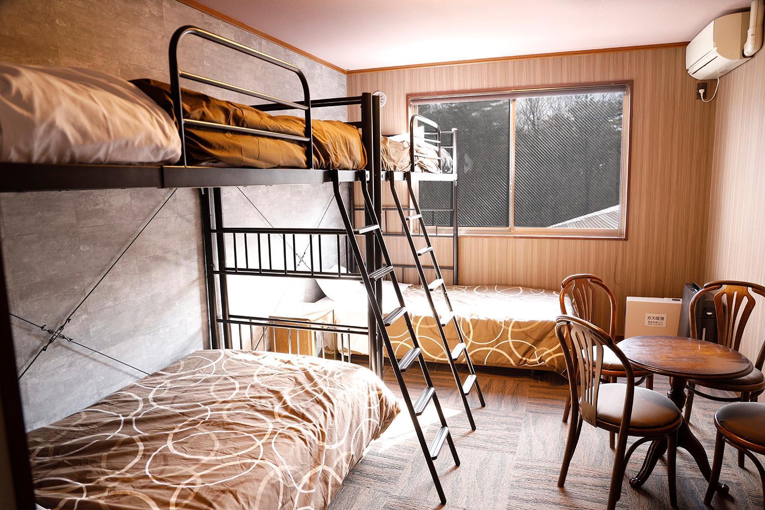 Quadruple Room with Bathroom photo 1