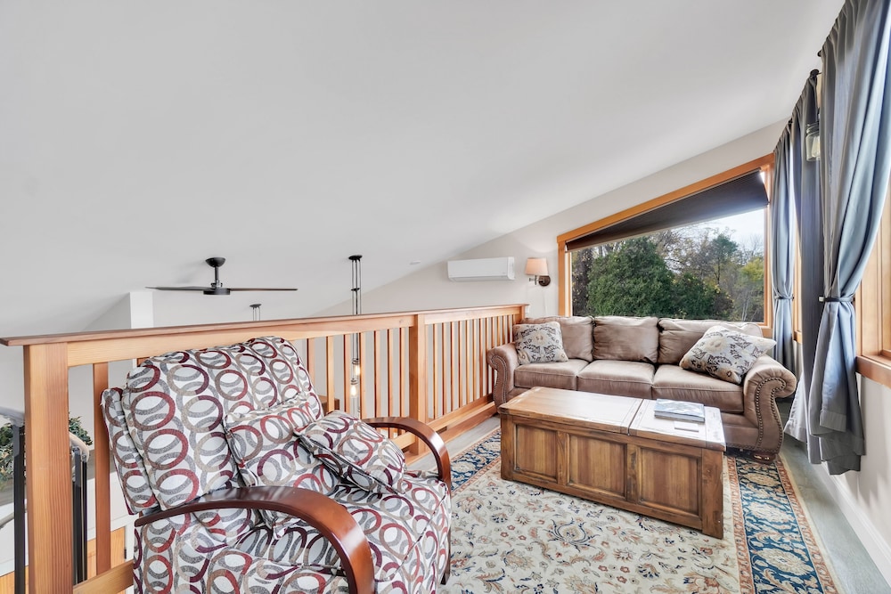 Green Mountain Suite photo 2