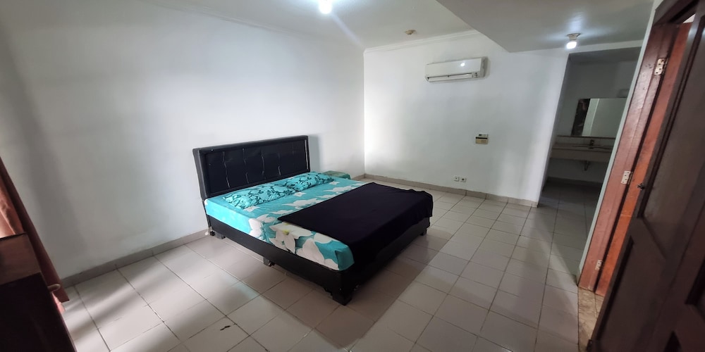 Family Apartment photo 1