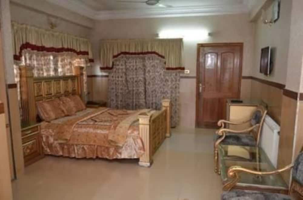 Family Suite photo 2