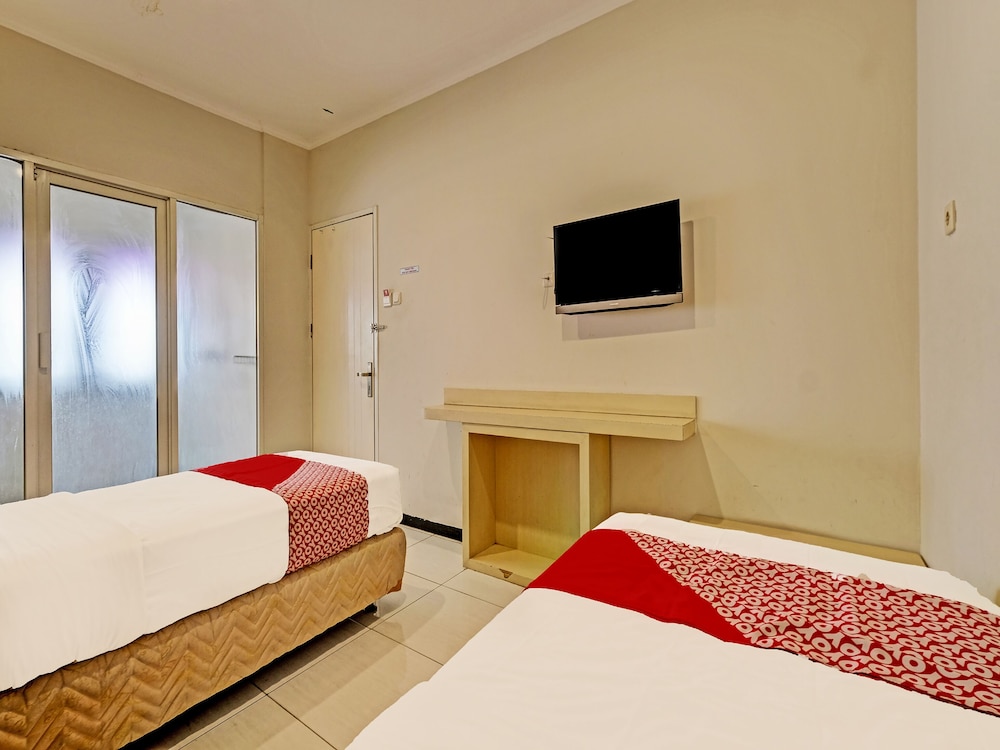 Deluxe Twin Room photo 3