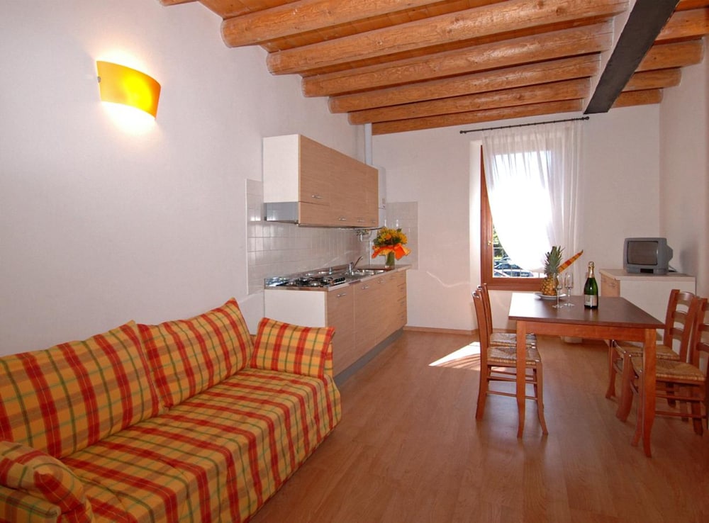 Standard Apartment photo 2