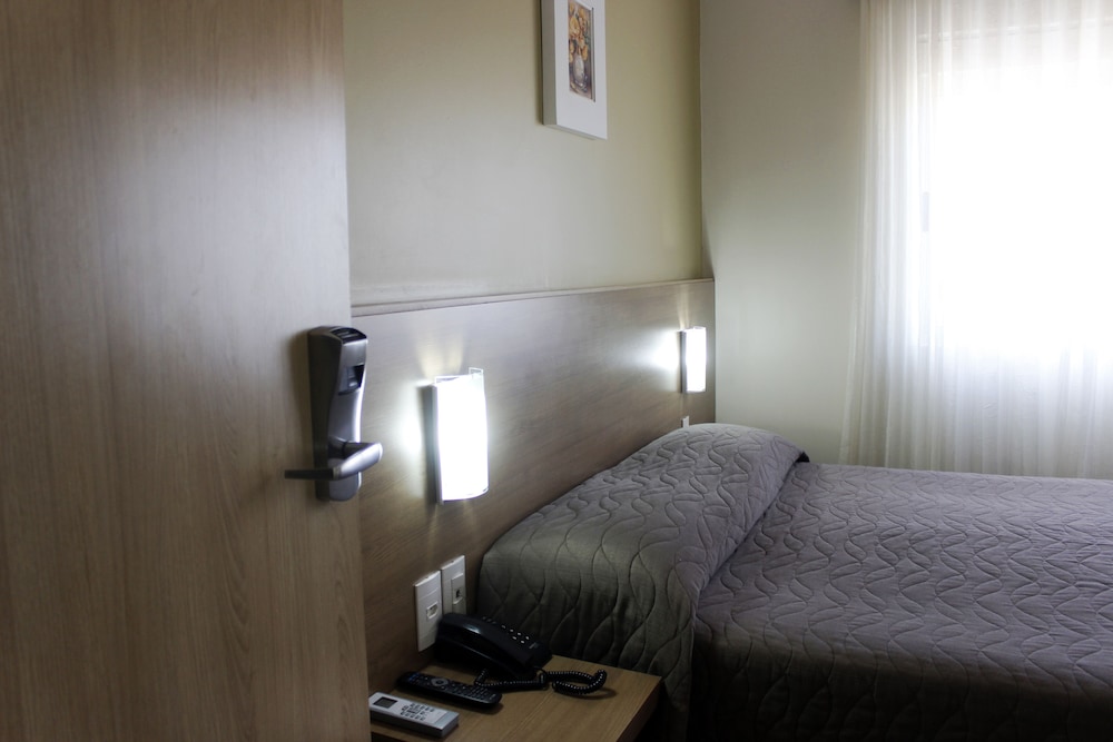 Deluxe Twin Room - Photo 7