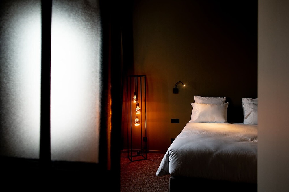 Comfort Room photo 1