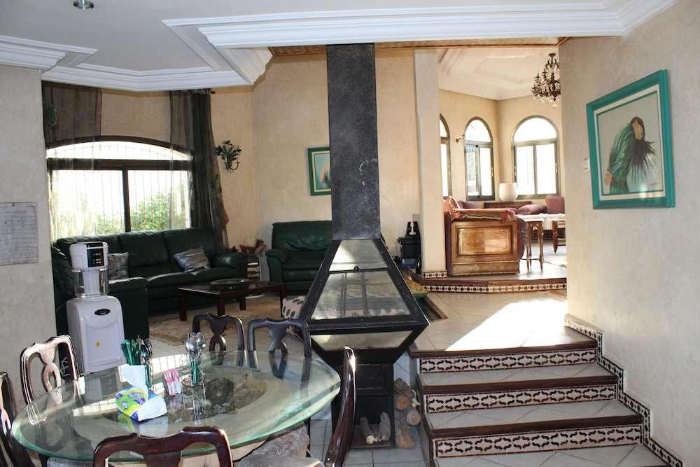 Villa, 5 Bedrooms photo 3