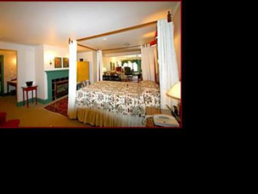 Luxury Double Room, Ensuite (Early American Suite 201) photo 1