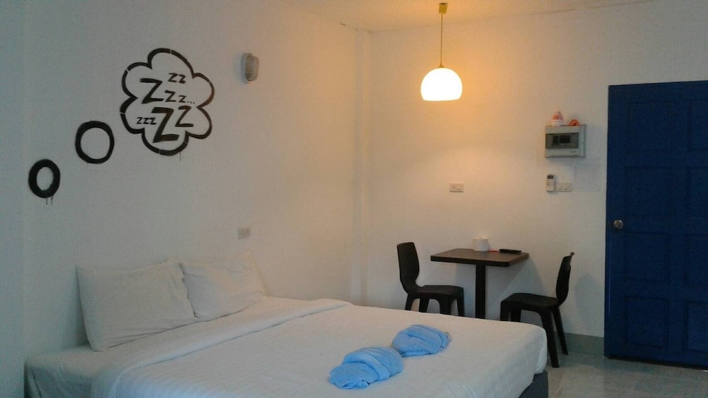 Standard Room photo 2