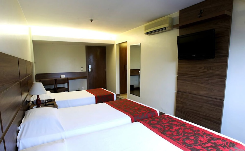 Standard Triple Room (Standard Triplo Twin)