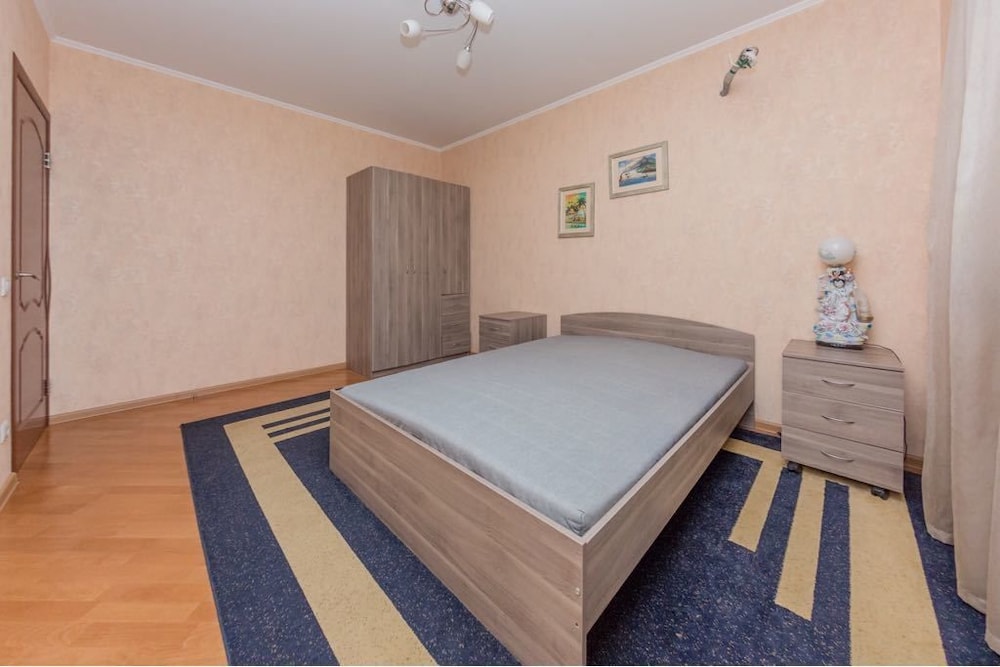 Classic Apartment, 1 Queen Bed with Sofa bed photo 2