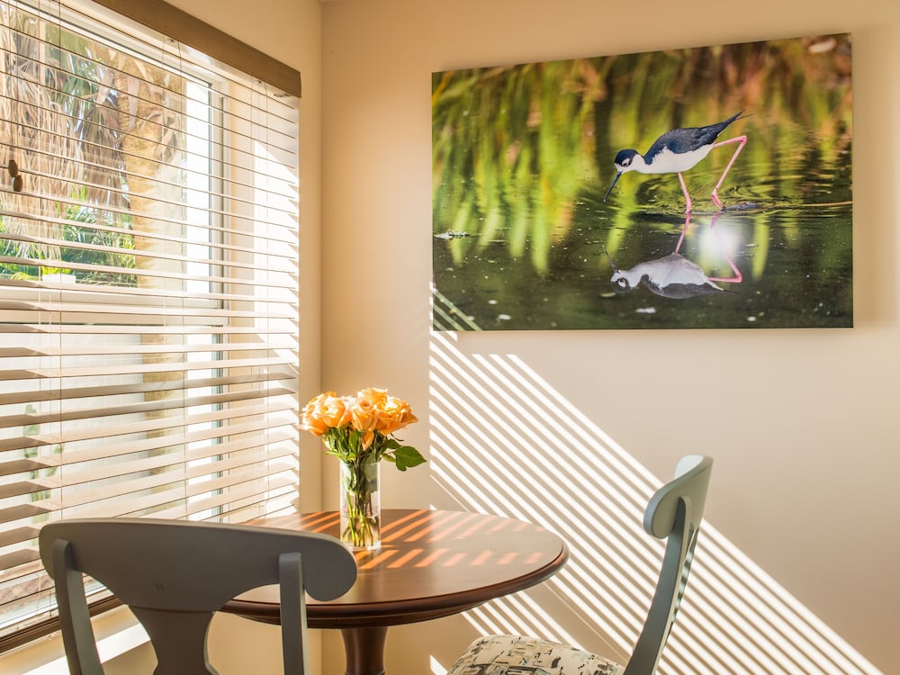 Room 204 - One bedroom suite ADA accessible