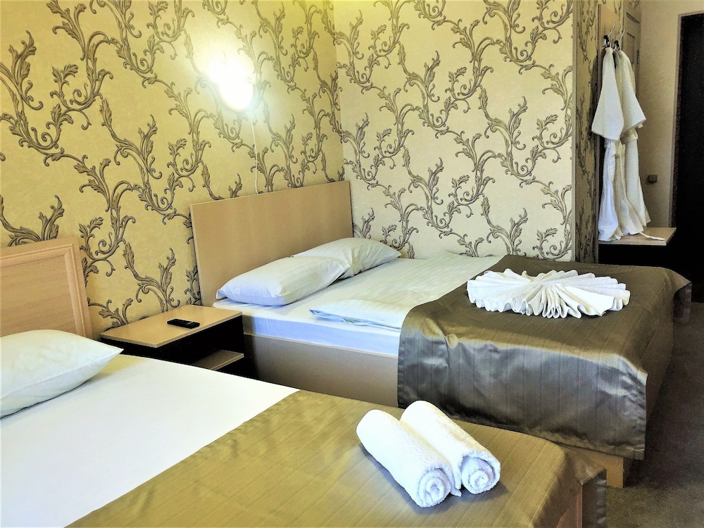 Standard Double Room, Multiple Beds photo 1