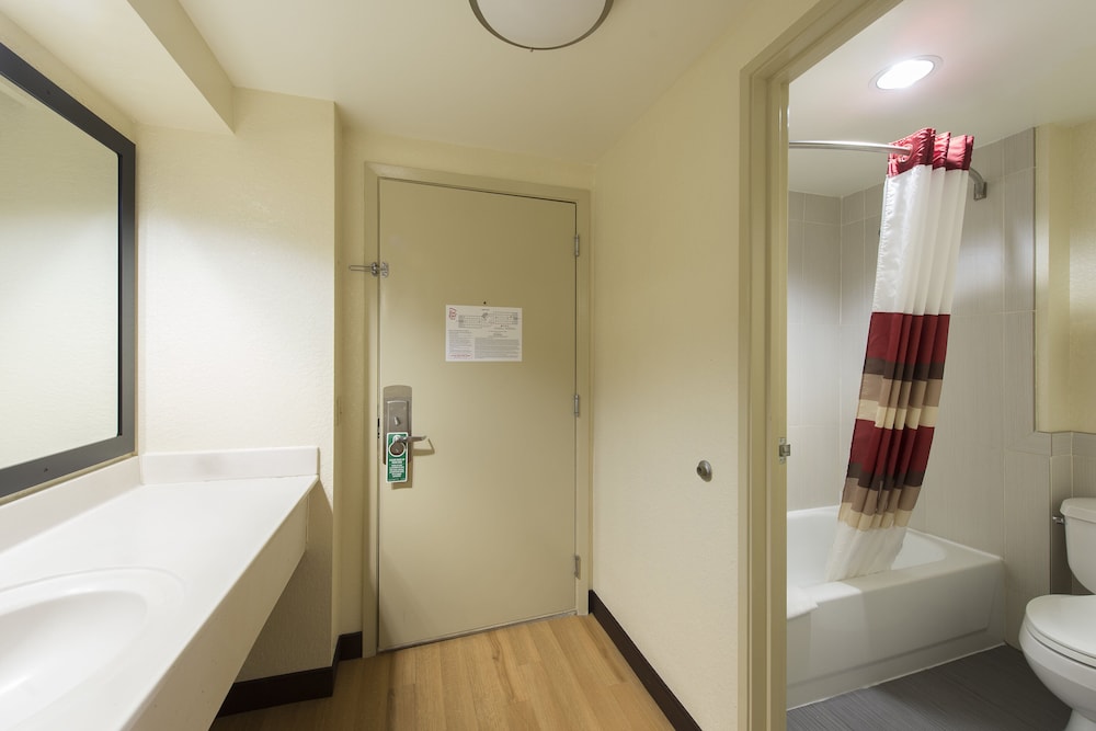 Superior Room, 2 King Beds, Non-Smoking, Kitchen - Photo 2
