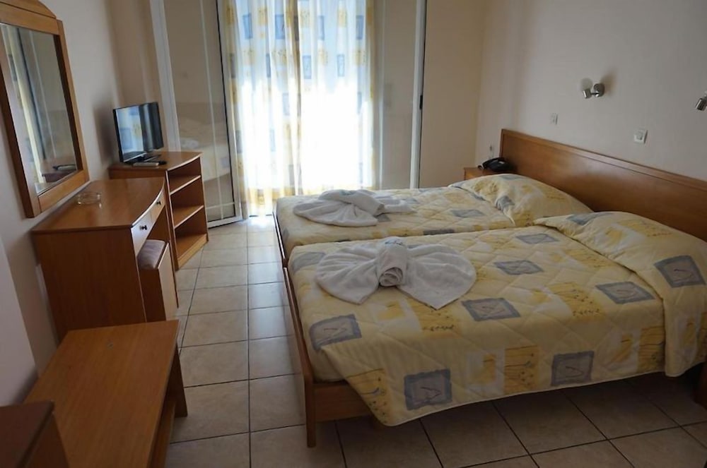 Standard Twin Room, Beachfront