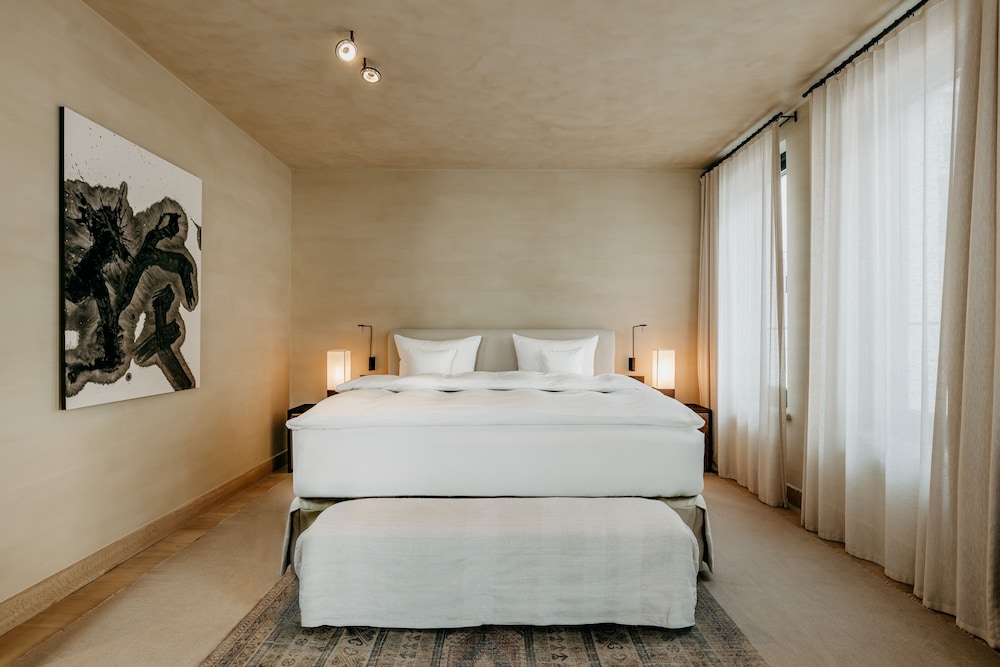 Premier Suite (New Chancellery)