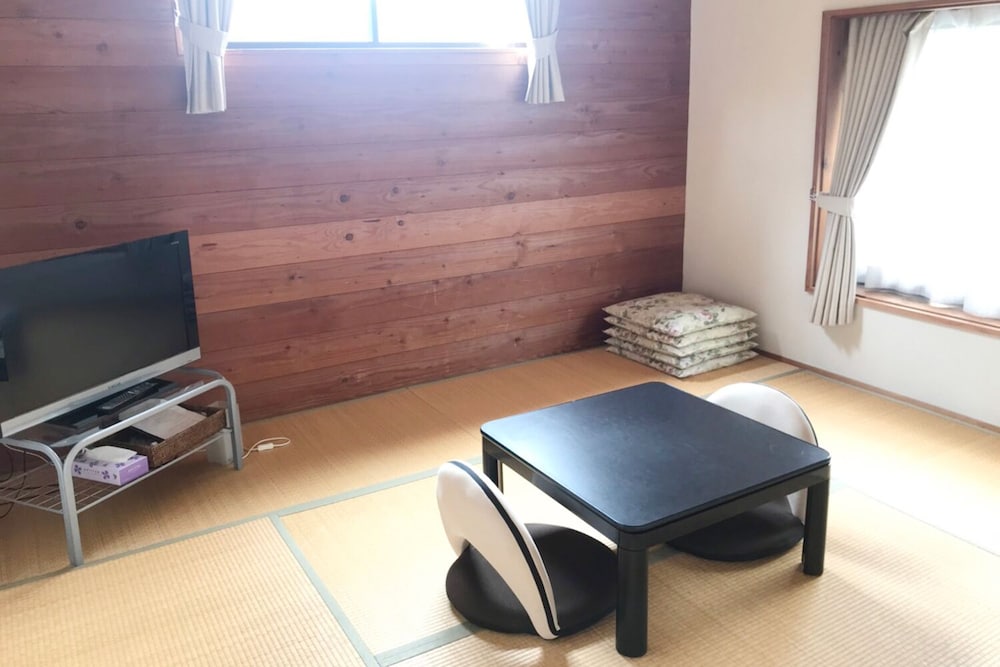 Japanese Tatami Room photo 2