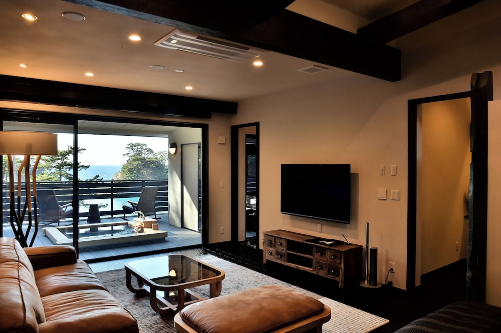 Rangyoku Guestroom with Open-Air Bath, Non Smoking photo 2