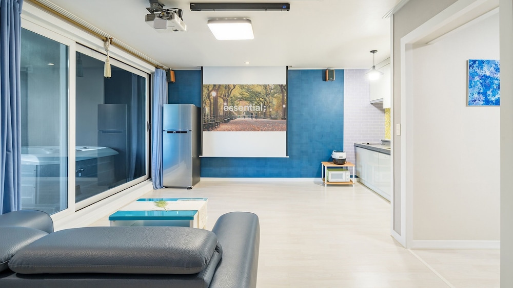 Basic Room, 1 Bedroom (Room 201 (Spa))