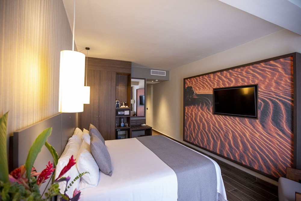 Standard Double Room, City View
