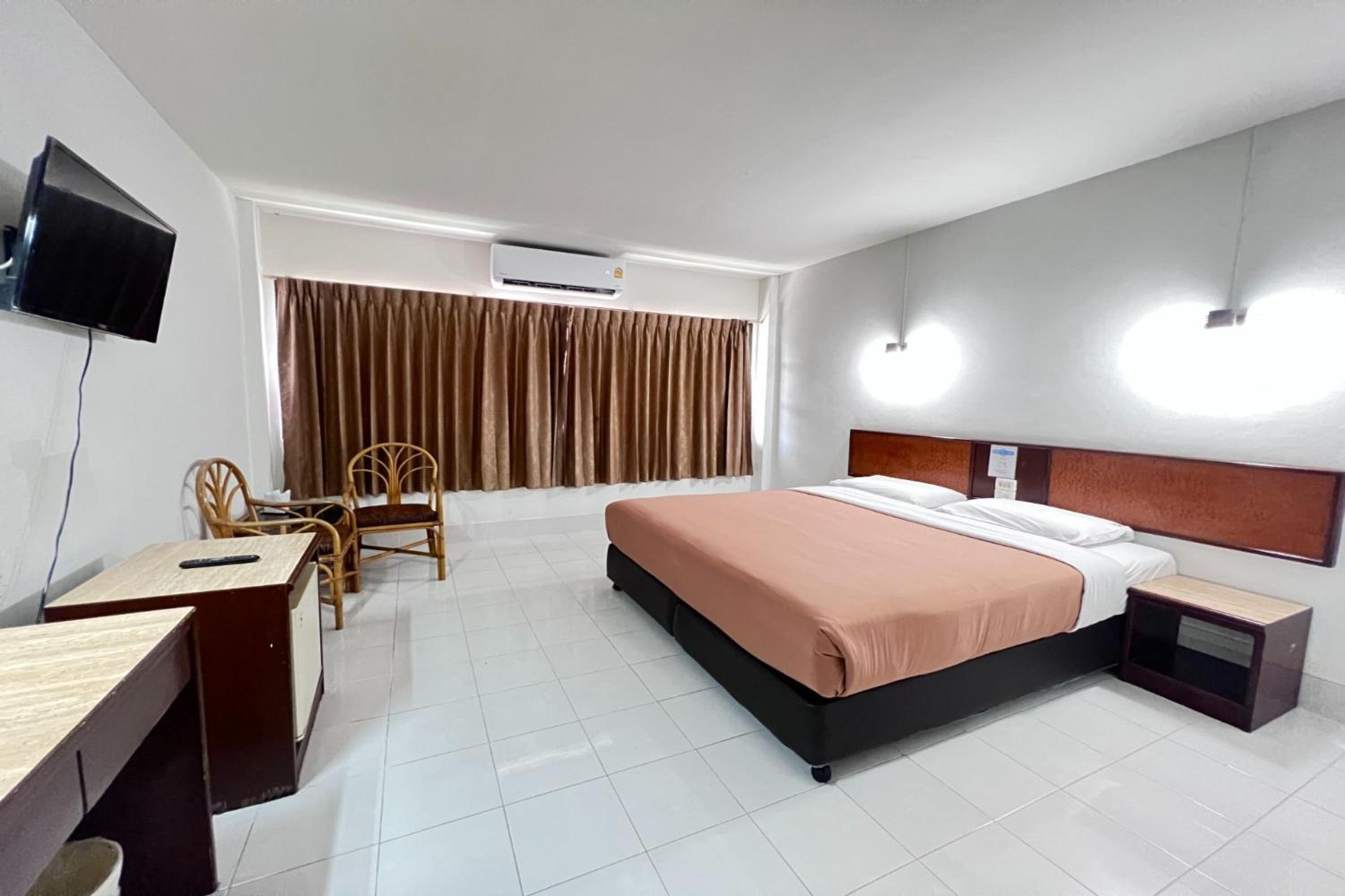 Double Room - Photo 1