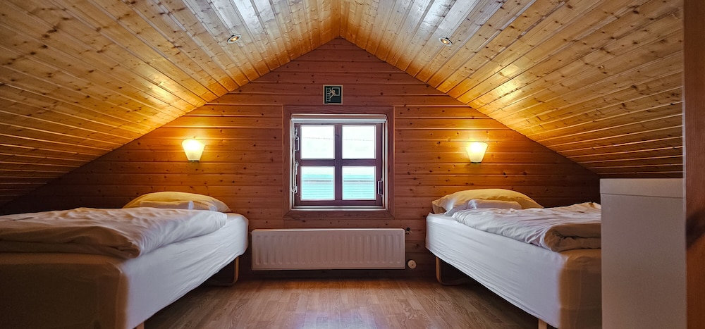 Cabin, 3 Bedrooms photo 2