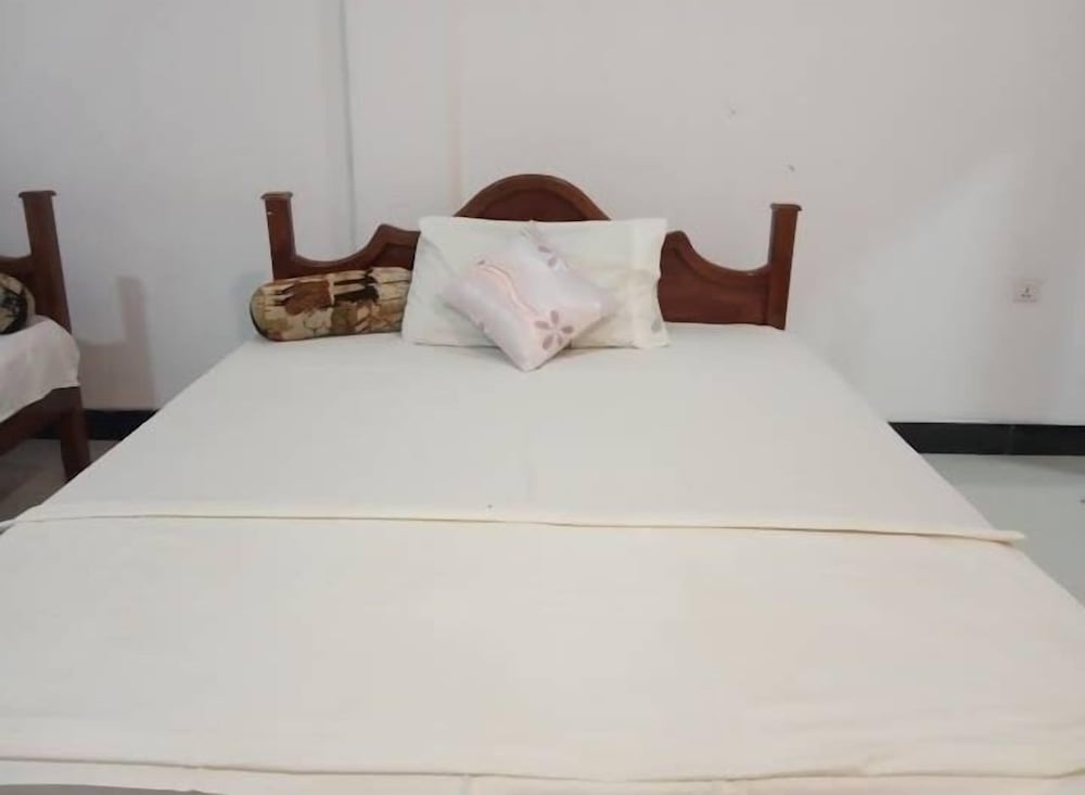 Deluxe Twin Room photo 2