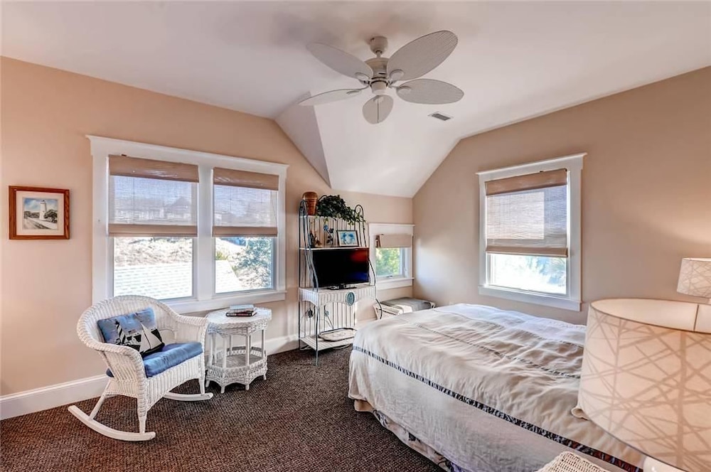 Family House, 2 Bedrooms, Ocean View, Sea Facing photo 3