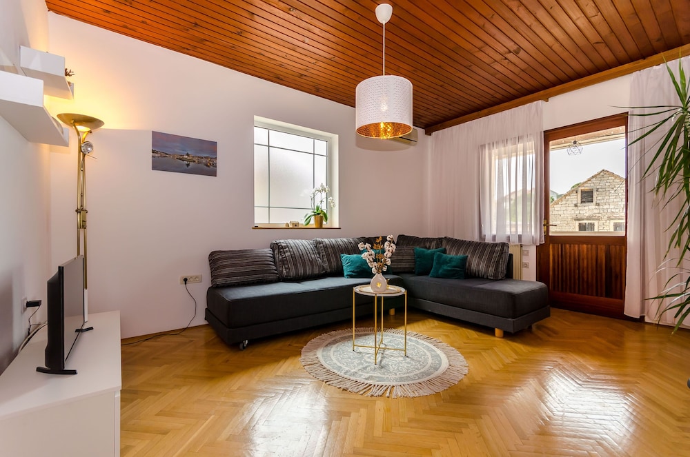 House photo 1