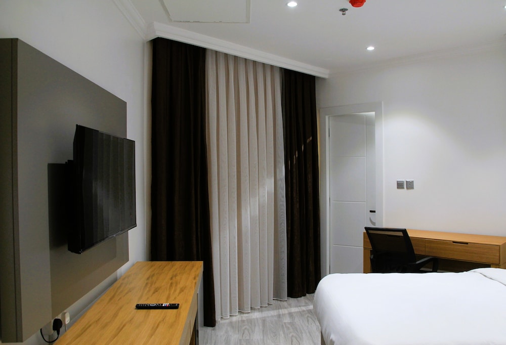 Standard Room - Photo 13