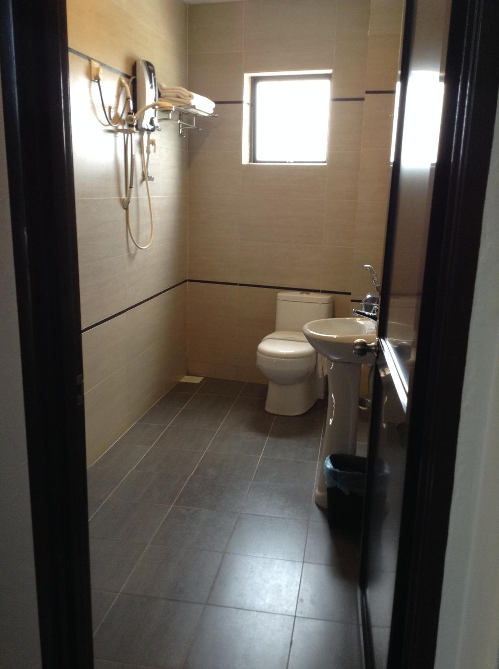 Deluxe Family Room photo 3