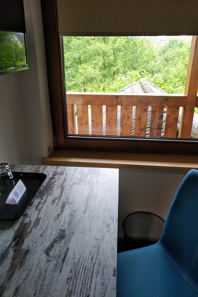 Classic Double Room Single Use photo 2