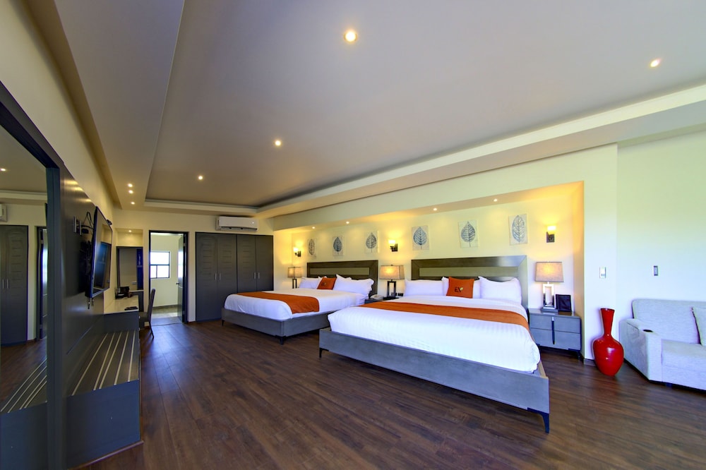 Penthouse, Double King photo 2