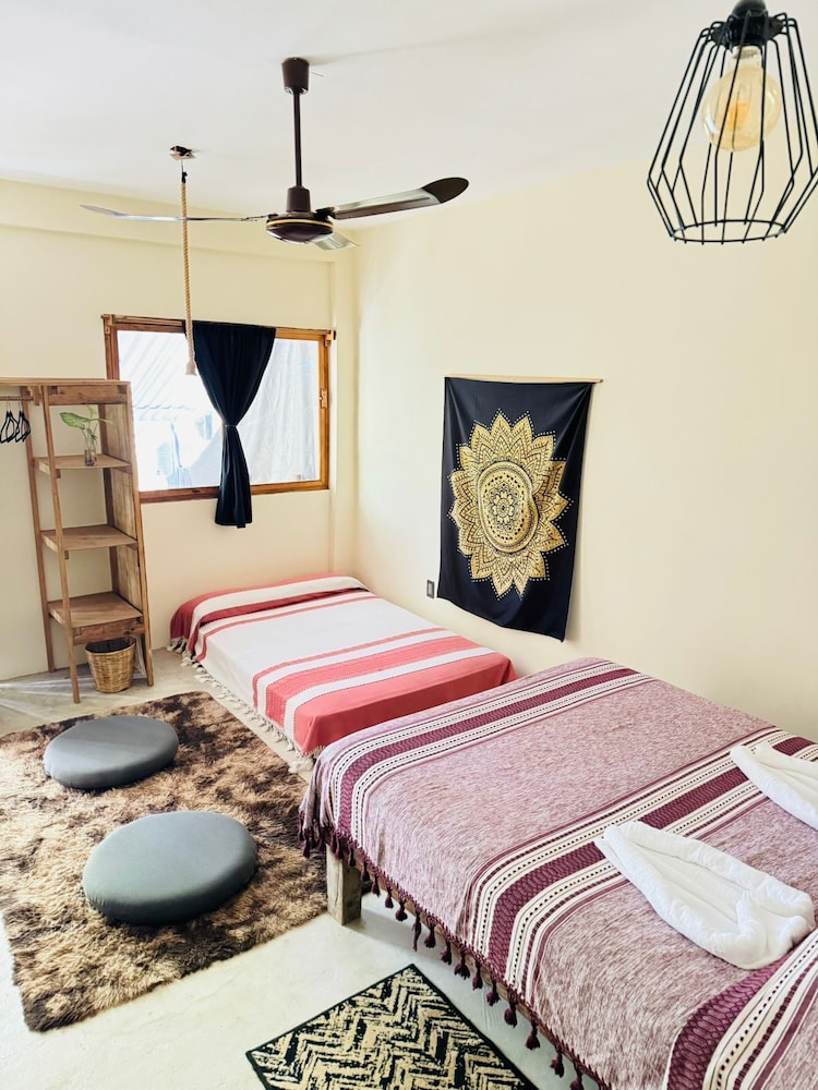Family Quadruple Room, Private Bathroom, Pool View