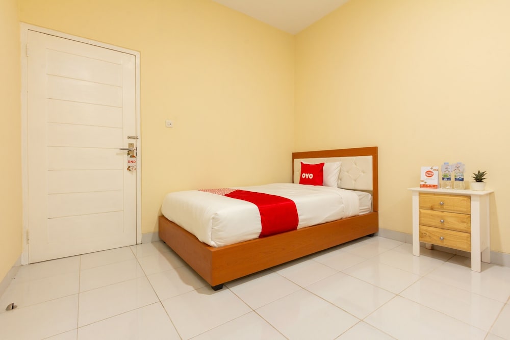 Deluxe Twin Room - Photo 2