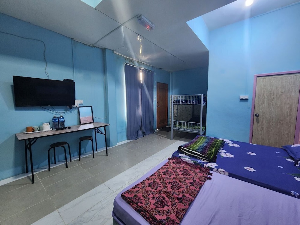 Room No 11 Aurora - Photo 17