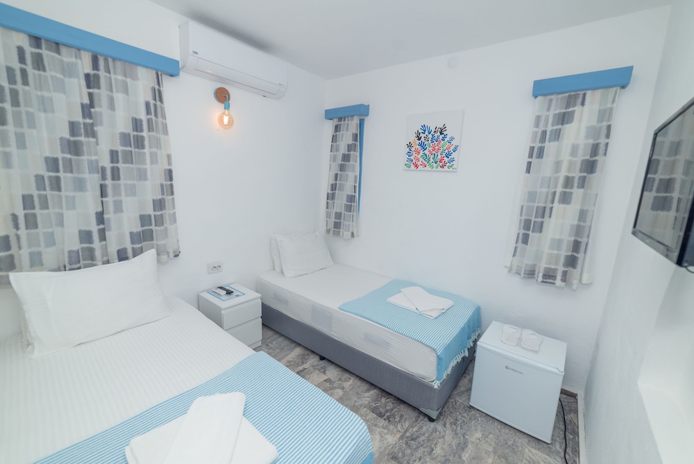Standard Twin Room, 2 Twin Beds - Photo 7