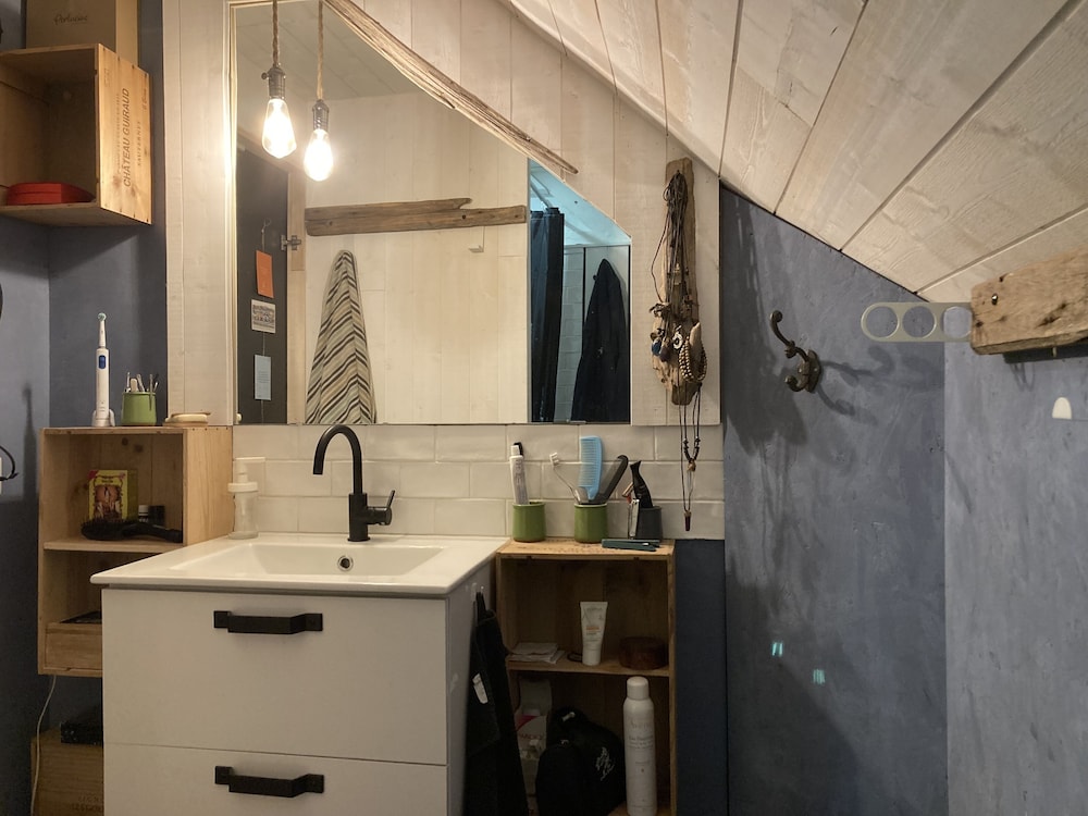 Panoramic Studio, Multiple Beds, Garden View photo 2