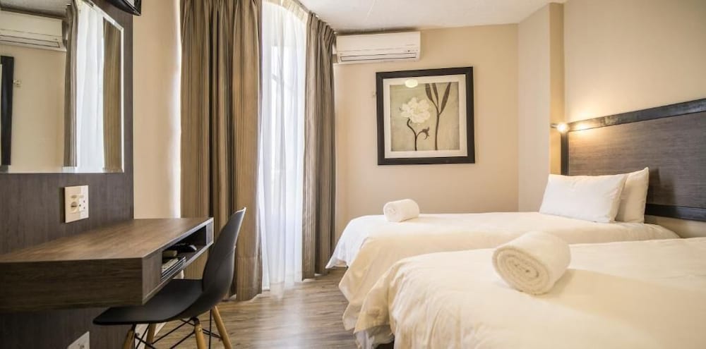 Standard Twin Room, 2 Twin Beds photo 1
