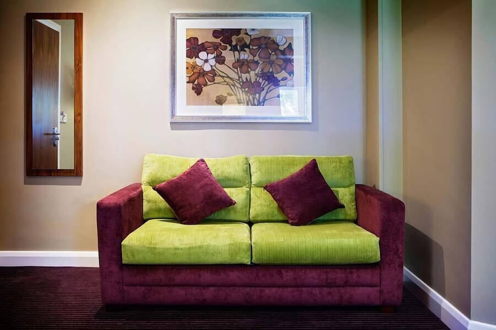 Family Suite, Ensuite photo 2