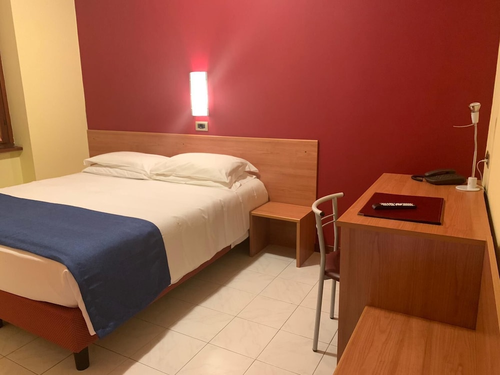 Double or Twin Room photo 1