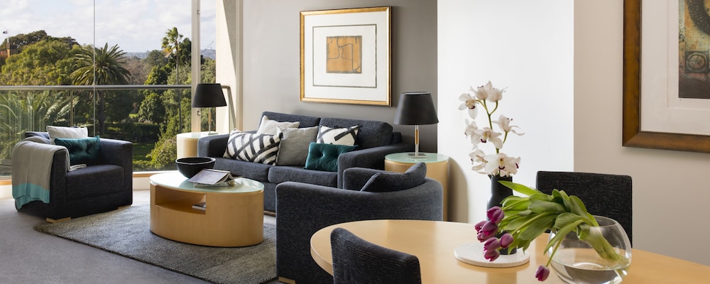 Deluxe Apartment, Multiple Beds, Harbor View thumbnail 5