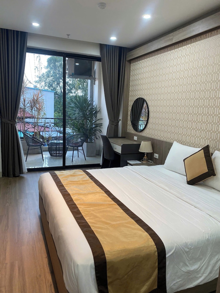 Standard Double Room, Balcony, City View