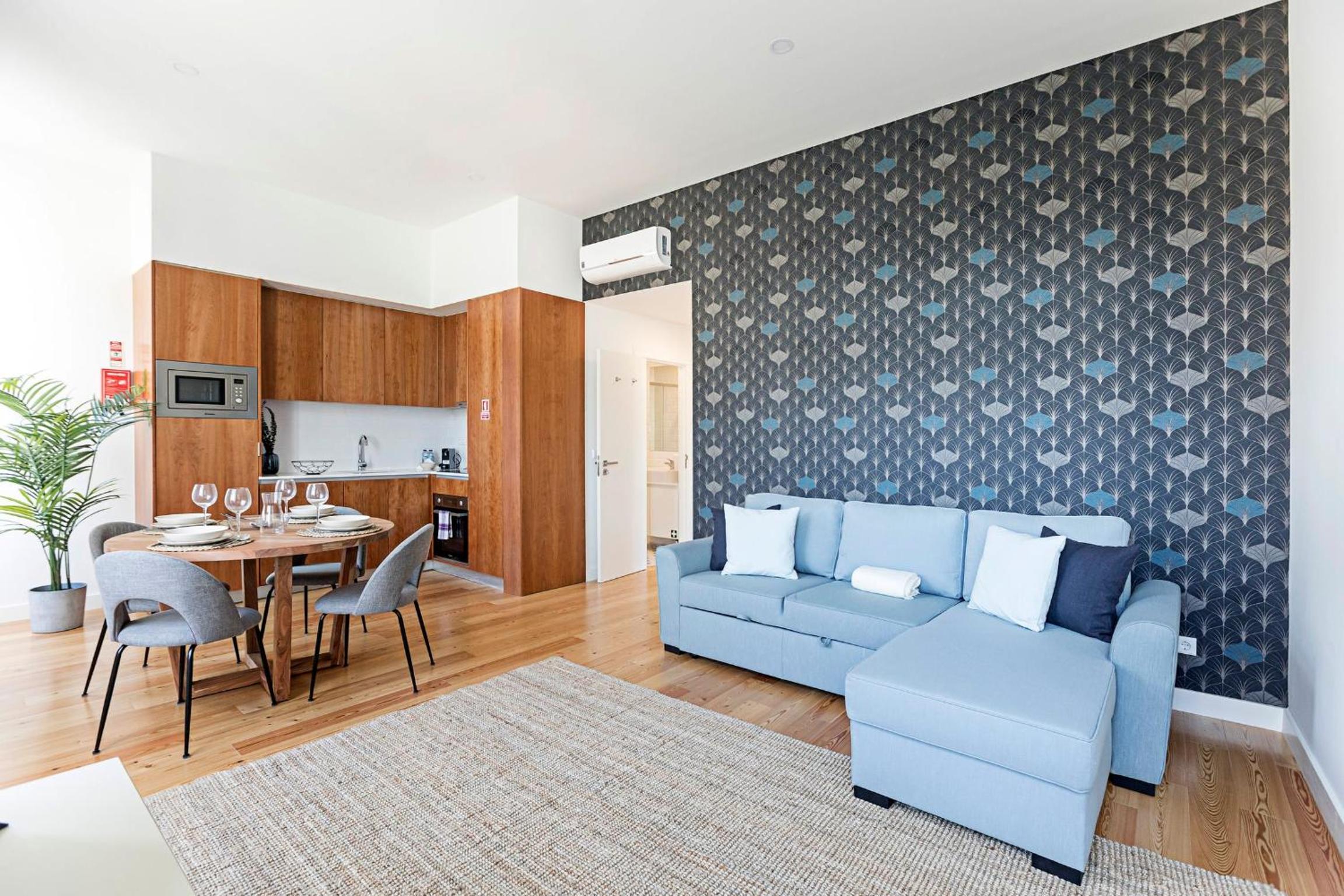 One-Bedroom Apartment