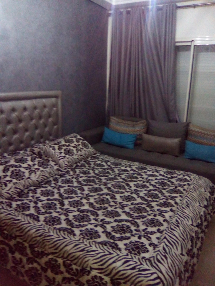Apartment, 2 Bedrooms, Garden View