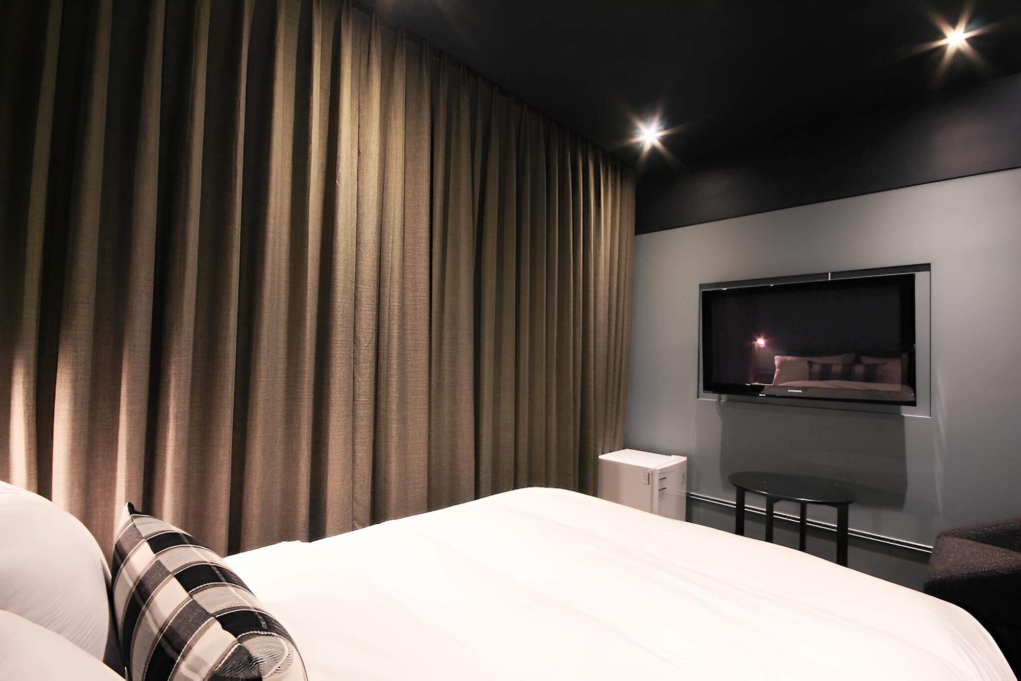 Room (Standard room) - Photo 2